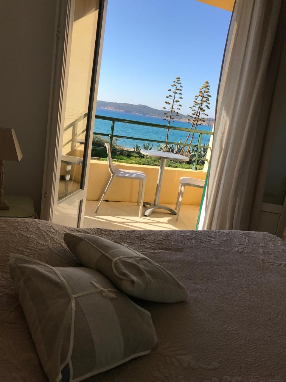 Hotel Thalassa カルジェーズ エクステリア 写真